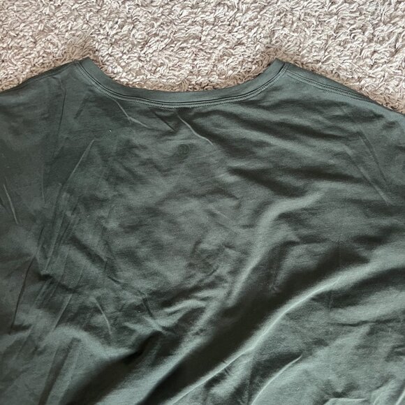 Lululemon Cropped Shirt - Picture 2 of 3
